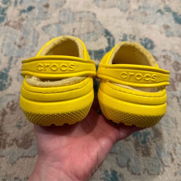 Crocs Fleece-Lined Yellow Crocs women’s size 9 / men’s size 7 - Picture 6 of 10